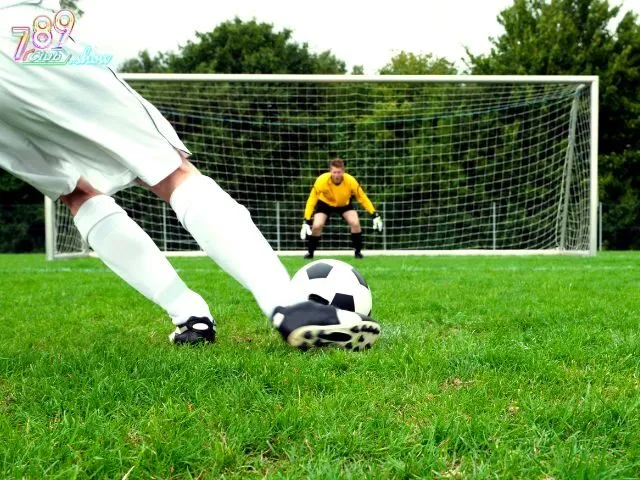 Nếu bạn chưa tự tin với khả năng của mình, hãy thử chơi kèo Penalty ảo