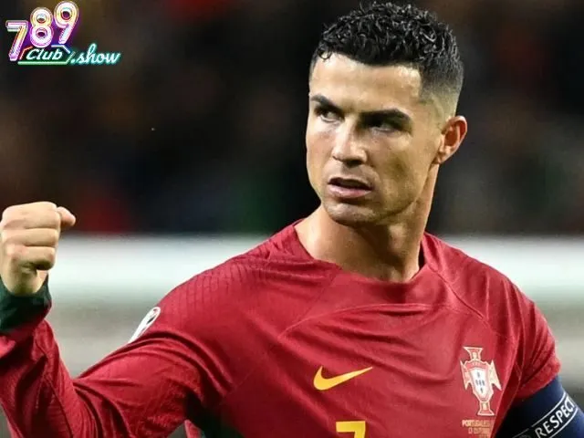 Ronaldo tiền đạo tài năng của bóng đá thế giới Ronaldo tiền đạo tài năng của bóng đá thế giới